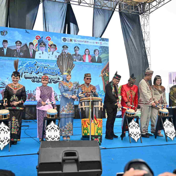 Gambar Dislutkan Kalteng Tampilkan Kolaborasi Potensi Perikanan dan Budaya pada Karnaval FBIM 2026