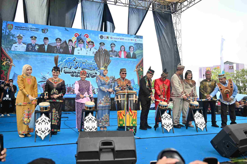Gambar Dislutkan Kalteng Tampilkan Kolaborasi Potensi Perikanan dan Budaya pada Karnaval FBIM 2026