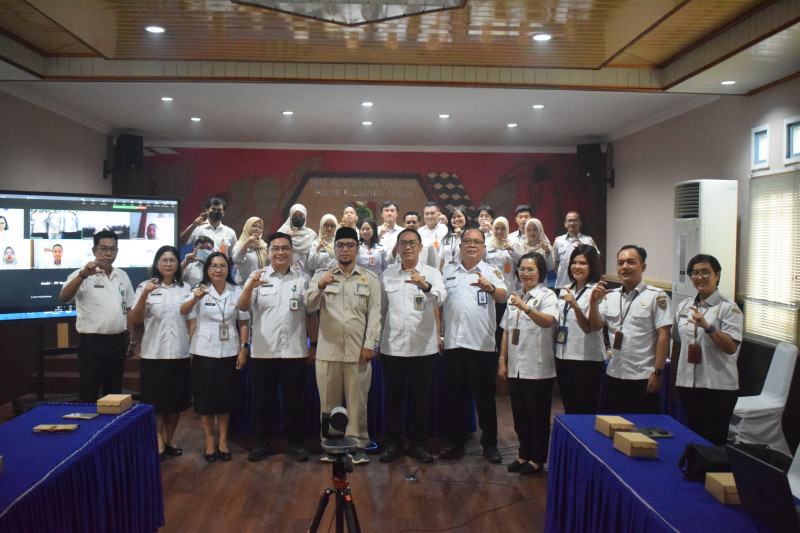Gambar Dislutkan Prov. Kalteng Terima Kunjungan Komisi Informasi Dalam Memperkuat Sinergi Keterbukaan Informasi Publik