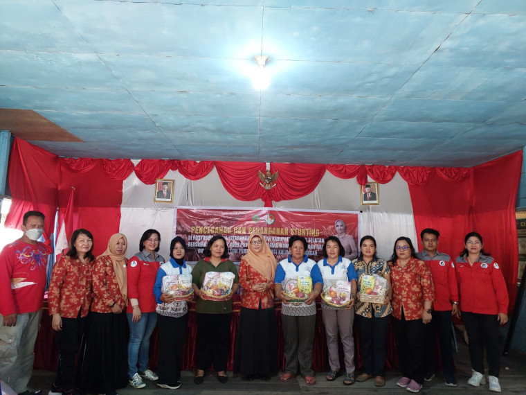 Gambar Tangani Stunting Pada Balita, Dislutkan Prov. Kalteng Bersama DWP Monitoring Posyandu Barito Selatan