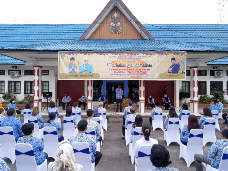 Gambar Silahturahmi dan Halal Bihalal Dislutkan Kalteng