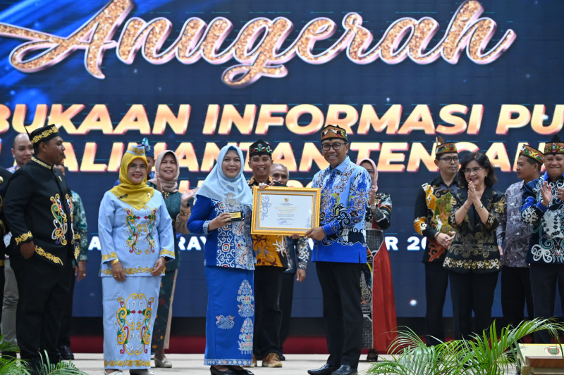 Gambar Dislutkan Kalteng Kembali Raih Peringkat 1 Anugerah Keterbukaan Informasi Publik Tahun 2025