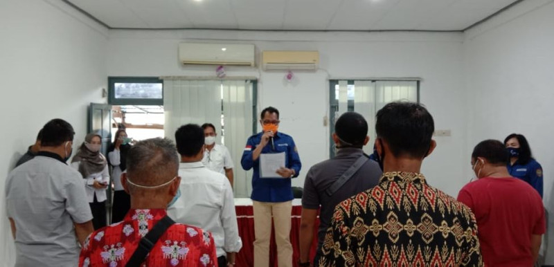 Gambar Kadislutkan Mengukuhkan Kelompok Masyarakat Pengawas (Pokmaswas) Kabupaten Kapuas