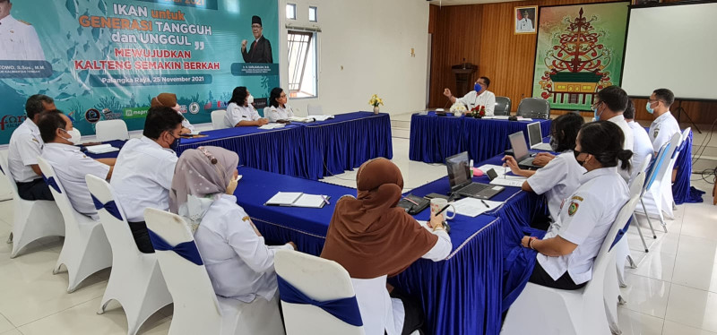 Gambar Kepala Dislutkan Prov. Kalteng Beri Motivasi Pejabat Fungsional